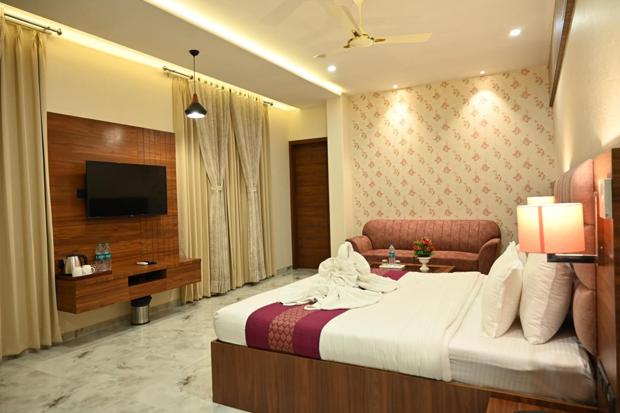 Hotel Shyamleela Khātu Esterno foto