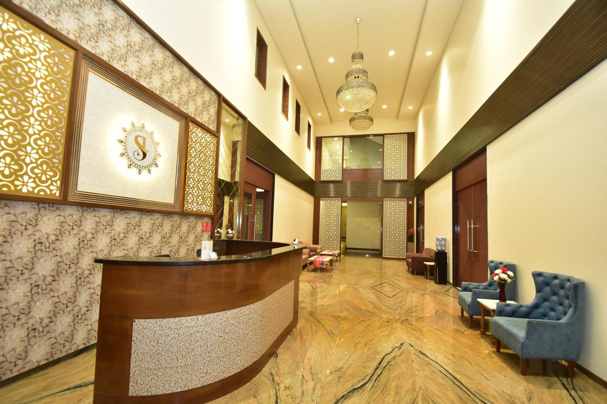 Hotel Shyamleela Khātu Esterno foto
