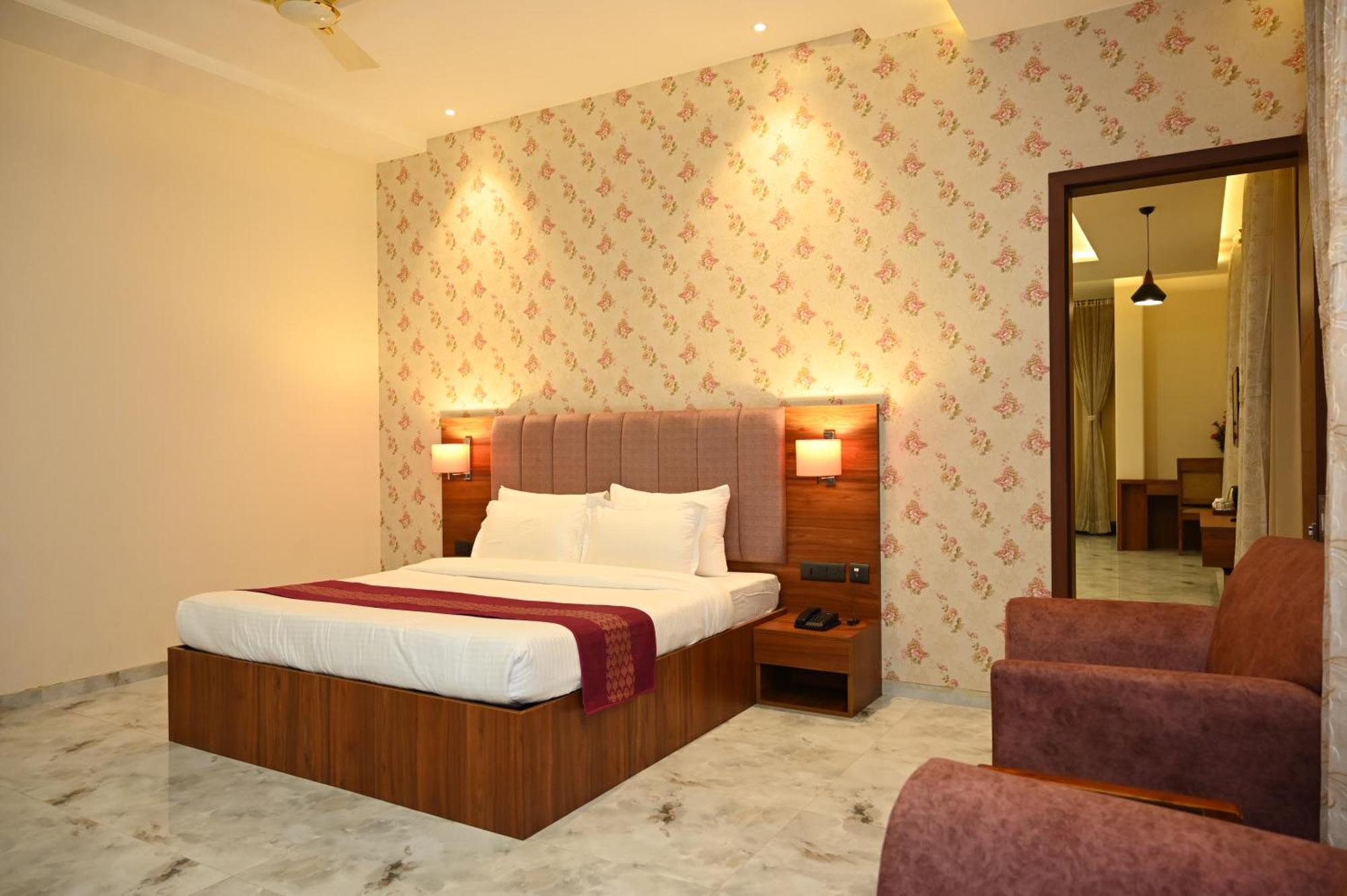 Hotel Shyamleela Khātu Esterno foto