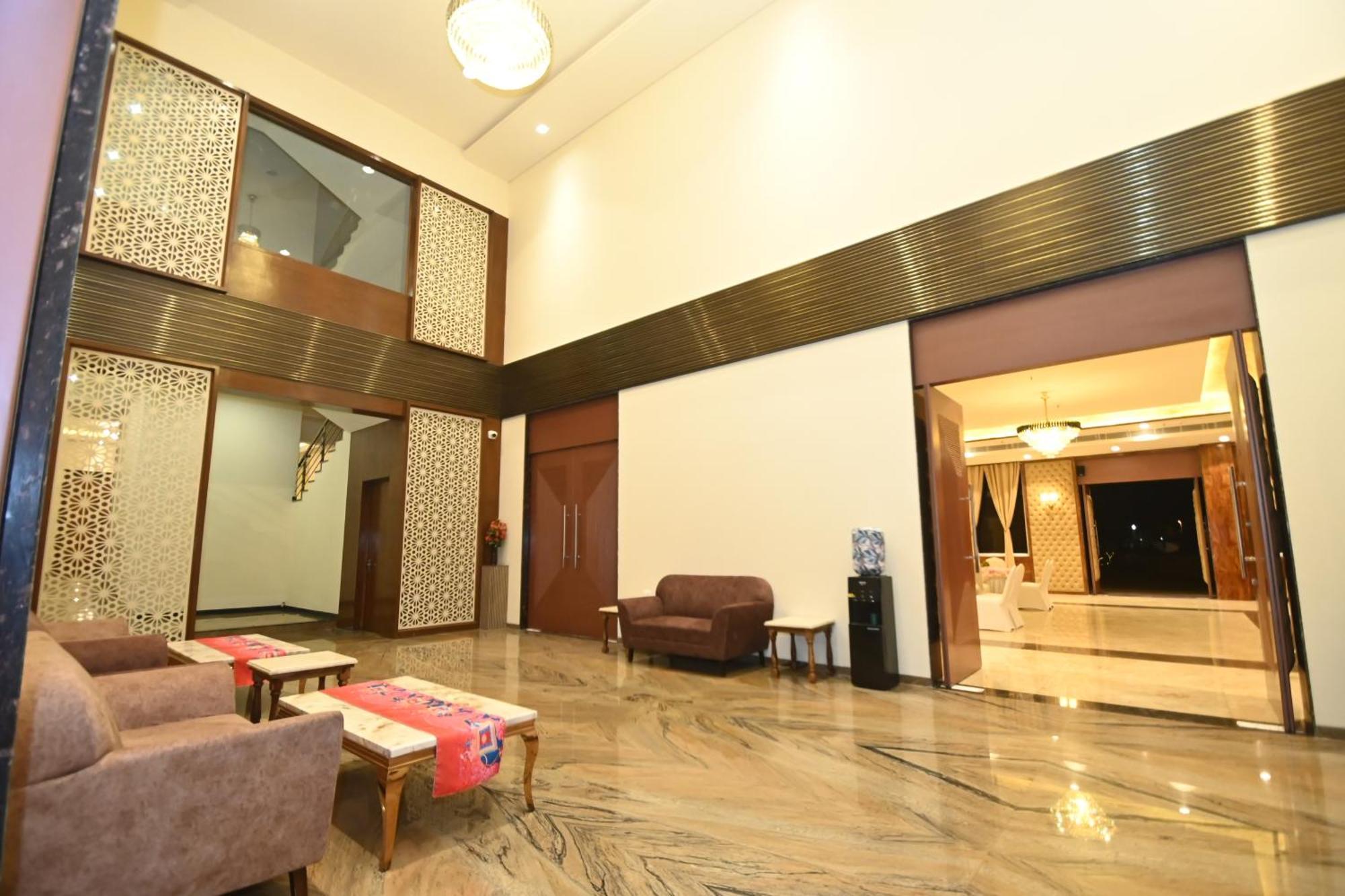 Hotel Shyamleela Khātu Esterno foto