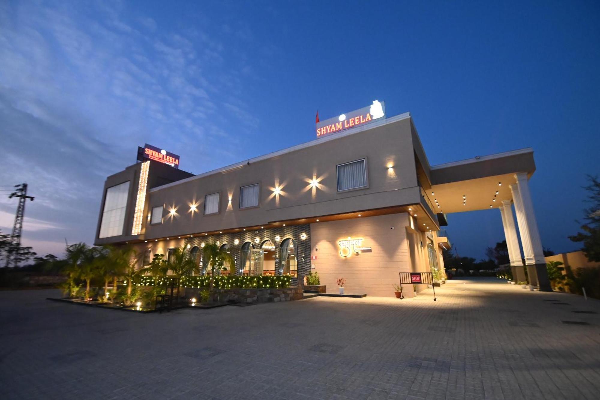 Hotel Shyamleela Khātu Esterno foto